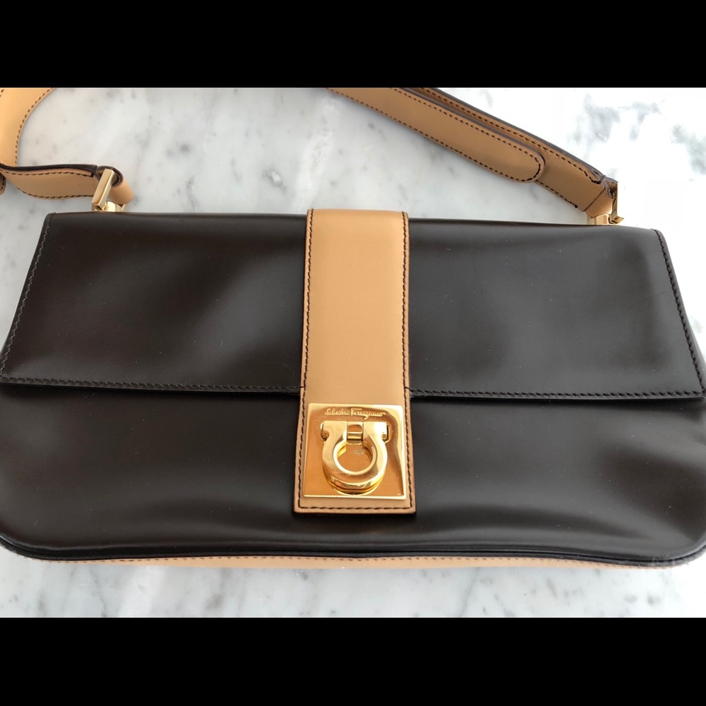 *SOLD* Salvatore Ferragamo two-tone leather purse